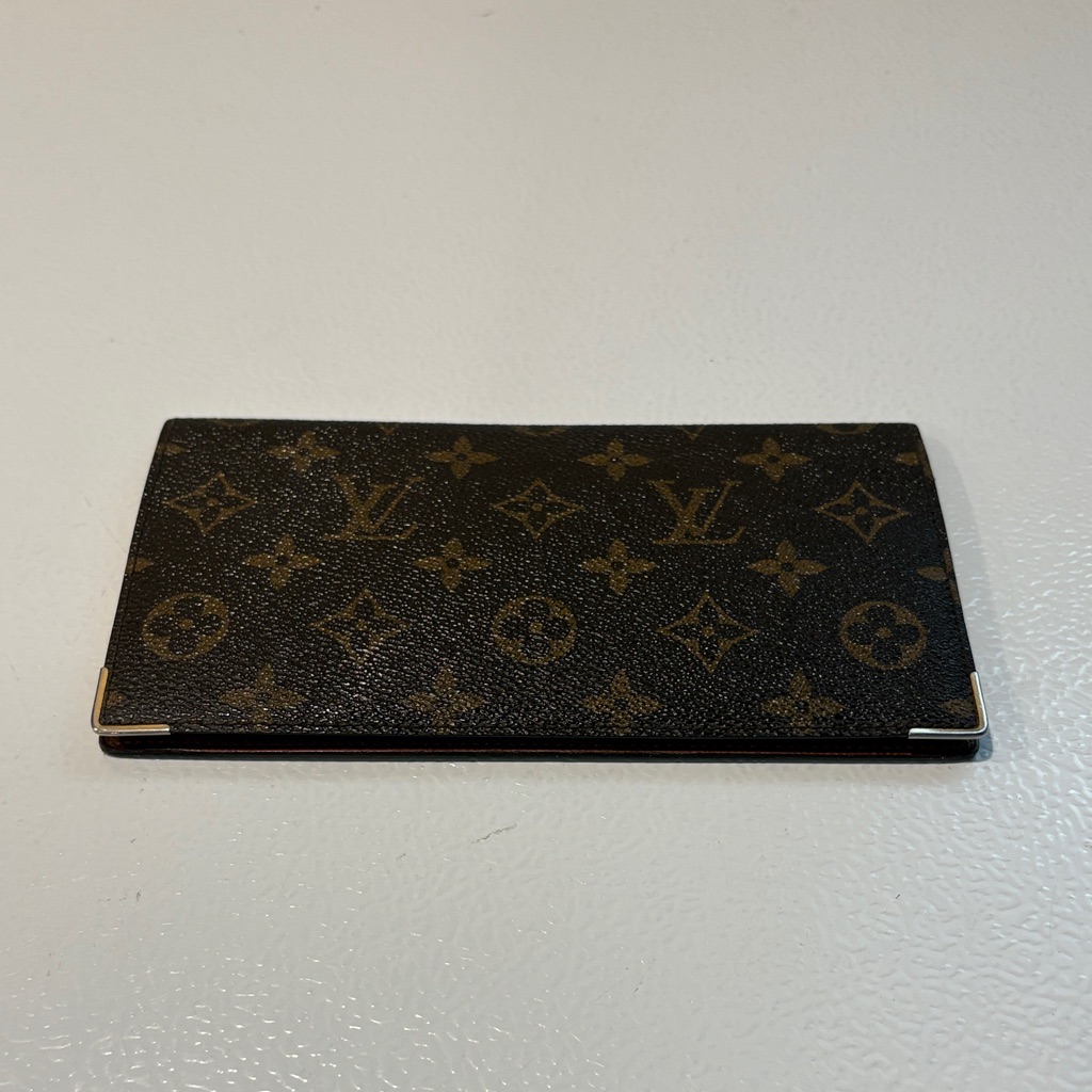 Pre- Owned Louis Vuitton Monogram Porte Chequier Walket With Gold Accents